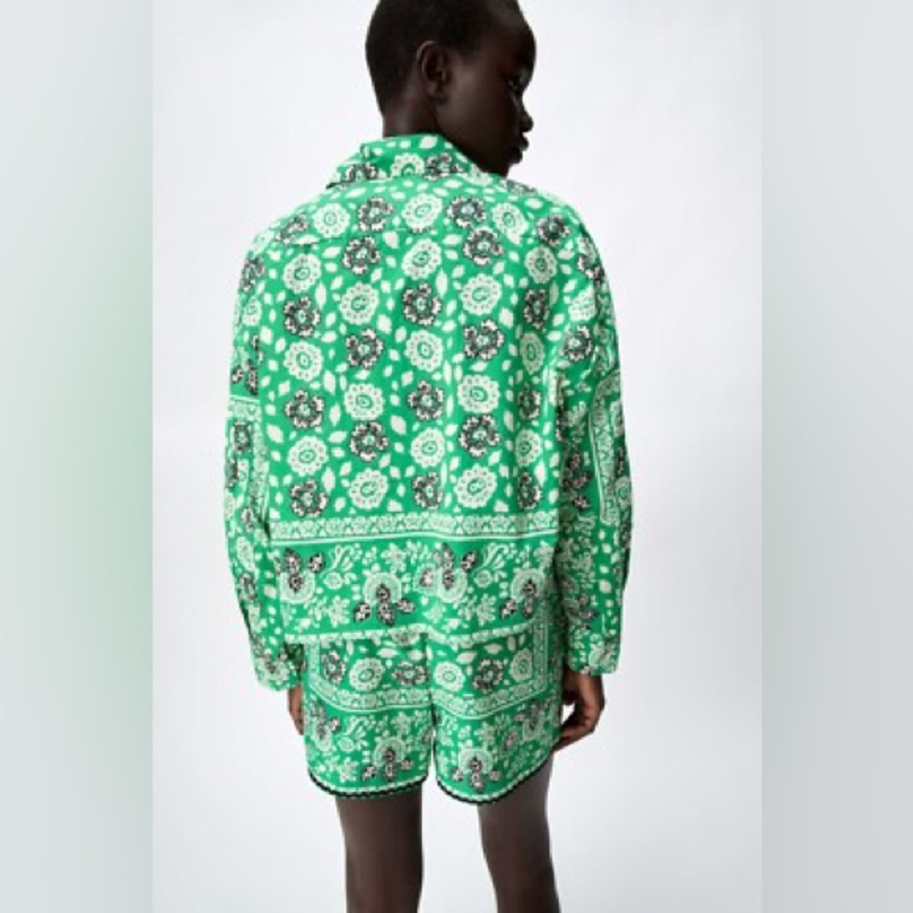 ZARA Set Green & White Bandana Print Cotton Set Top XL Shorts L  (item #A12) - Picture 6 of 15
